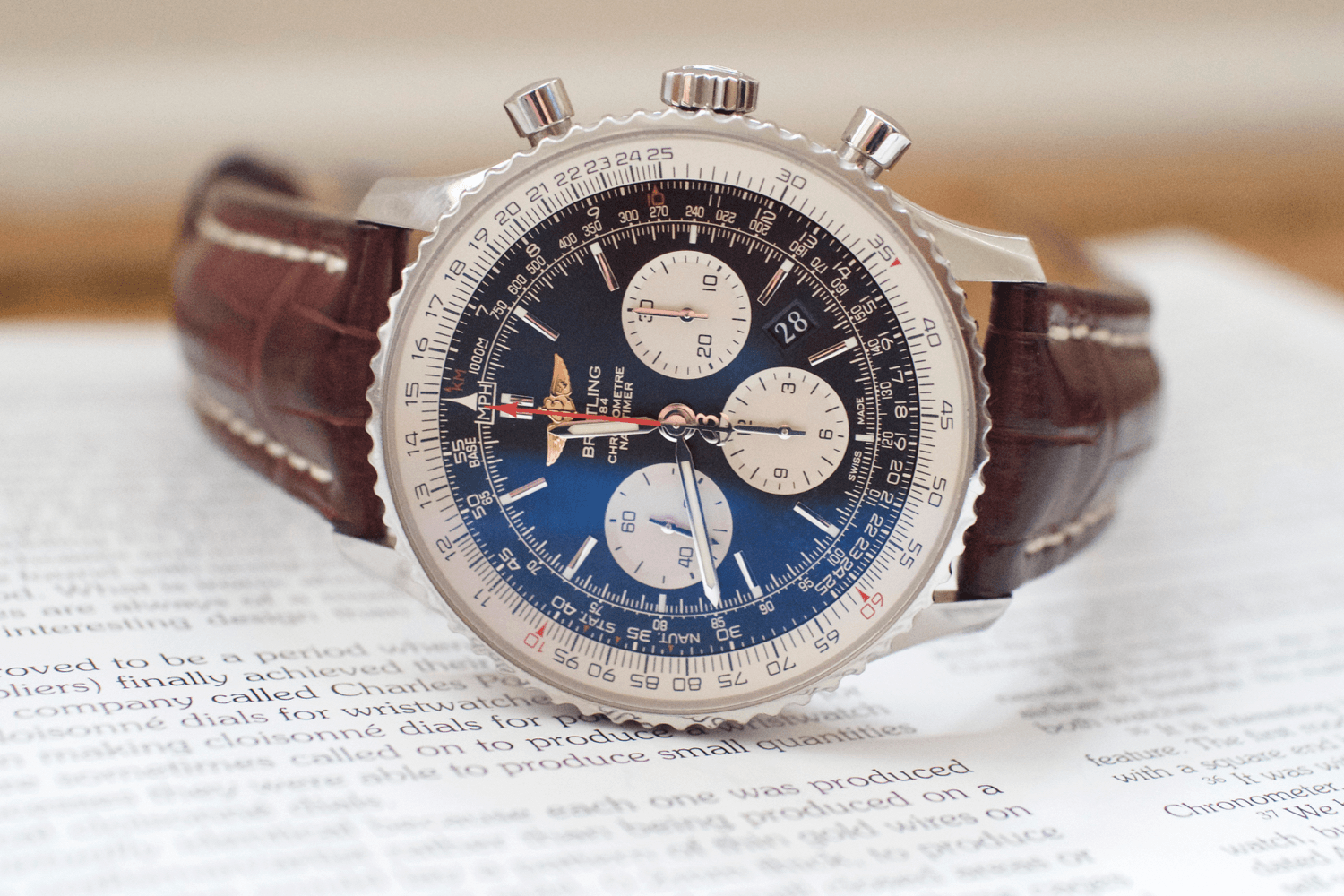 Breitling navitimer 01 43mm best sale