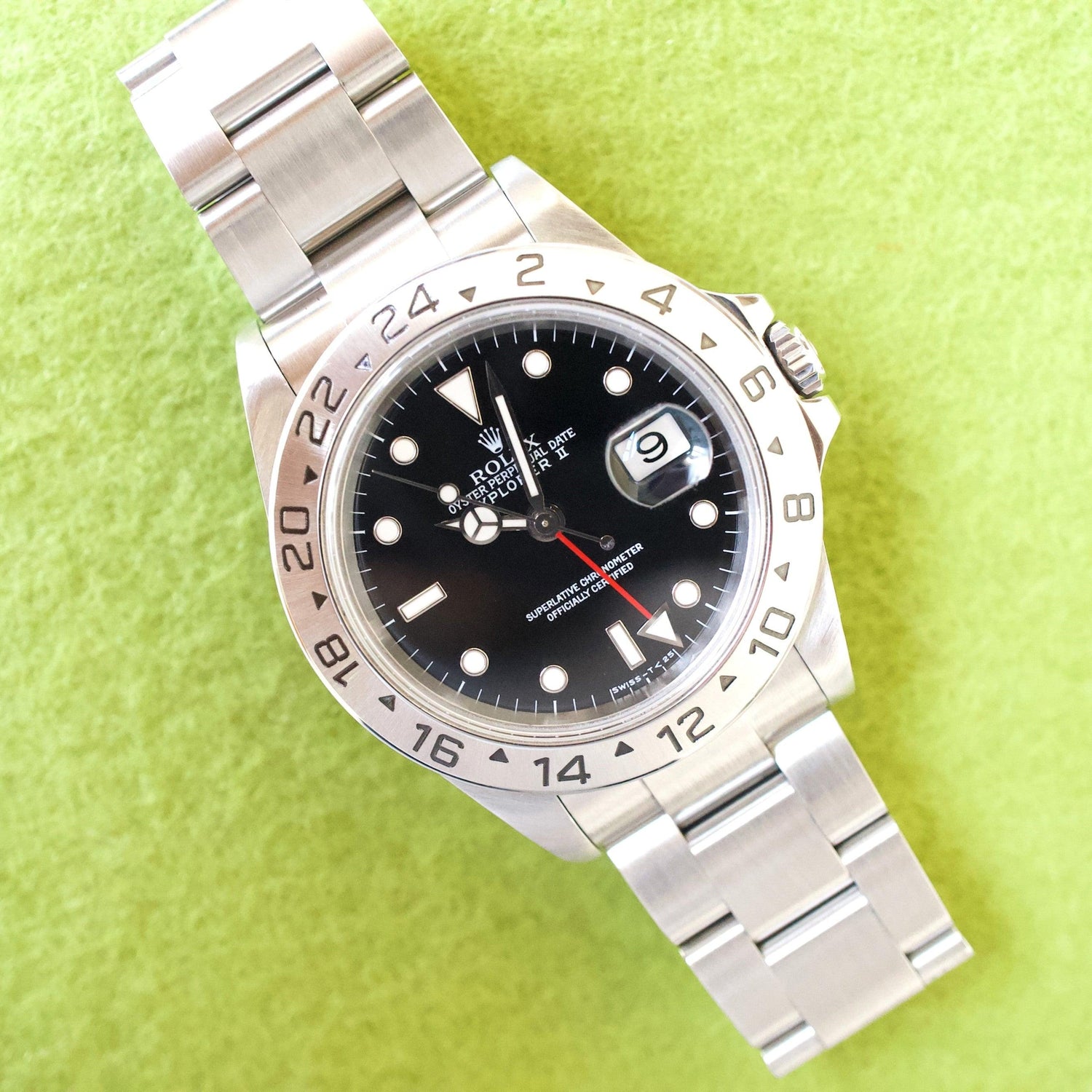 Rolex Explorer ii 16570 GMT 1995 40MM Black Dial SERVICED Travel Box and Service Papers - WearingTime Luxury Watches