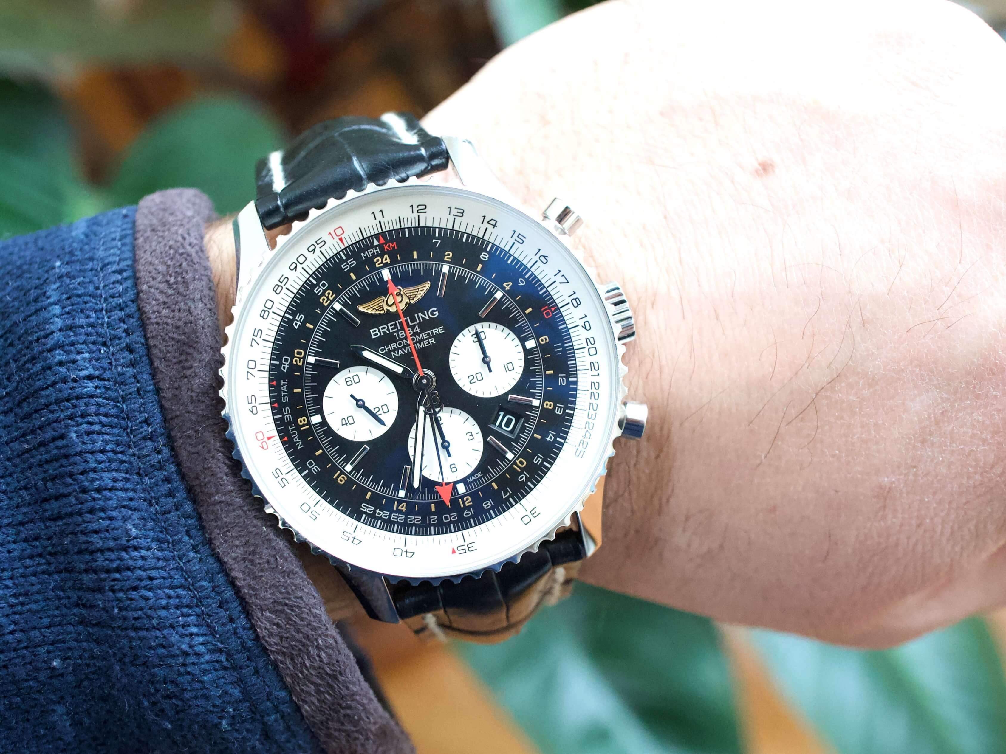 Navitimer on sale gmt 48mm