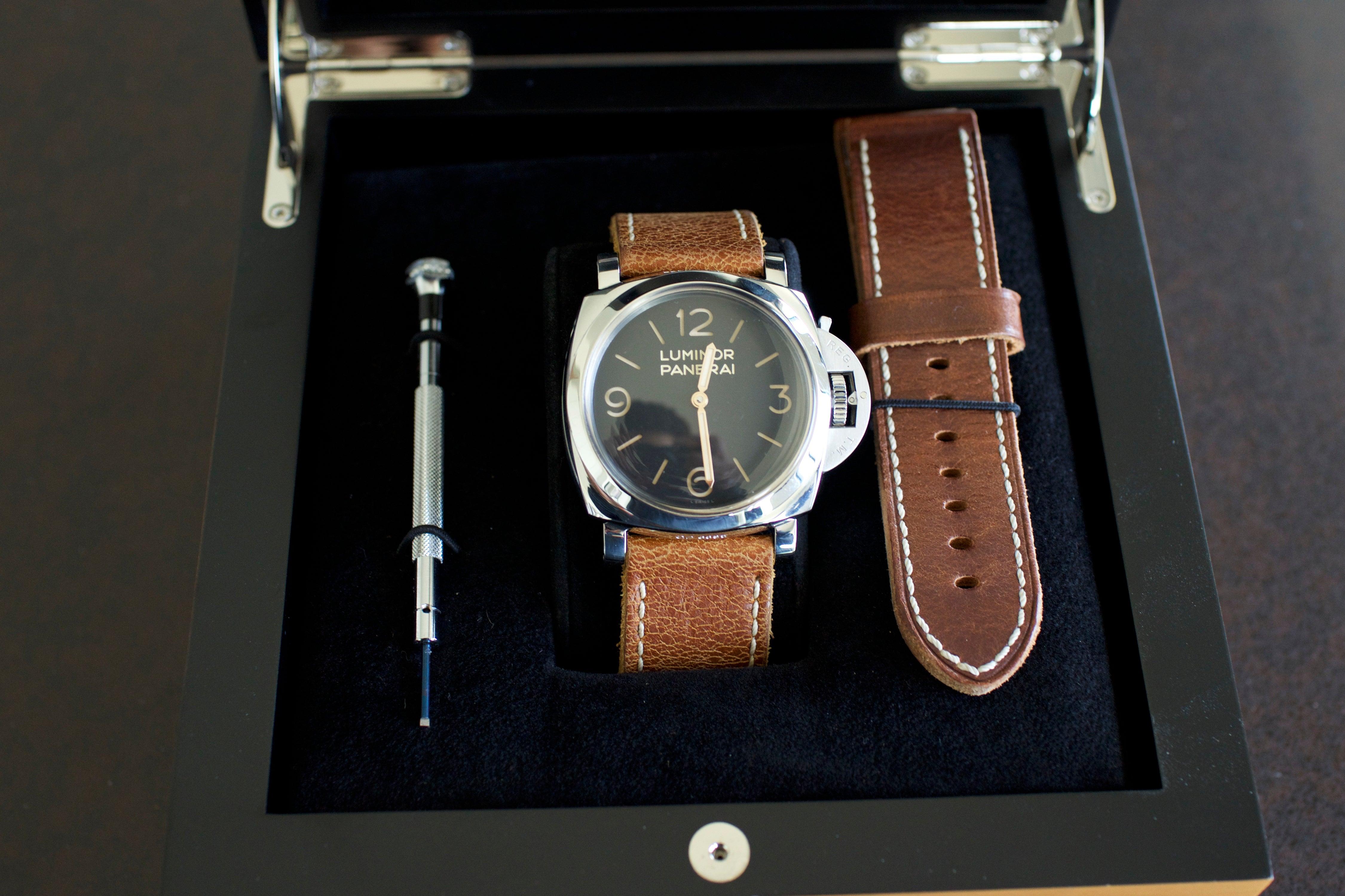 SOLDOUT Panerai PAM 372 WearingTime Luxury Watches